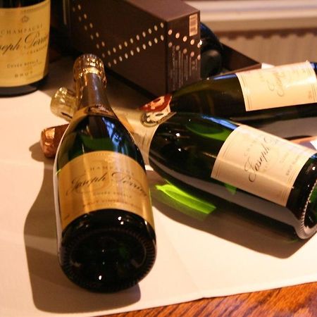 The Black Bull Inn Balsham Экстерьер фото