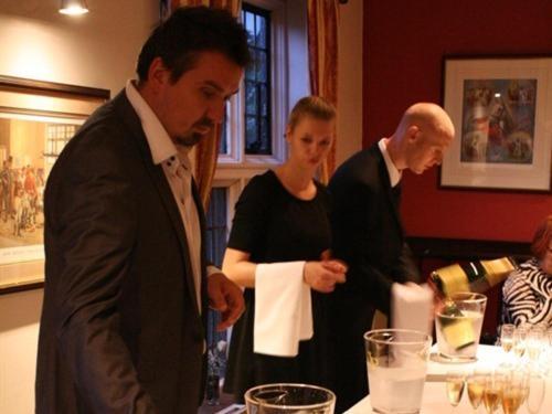 The Black Bull Inn Balsham Экстерьер фото
