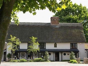The Black Bull Inn Balsham Экстерьер фото
